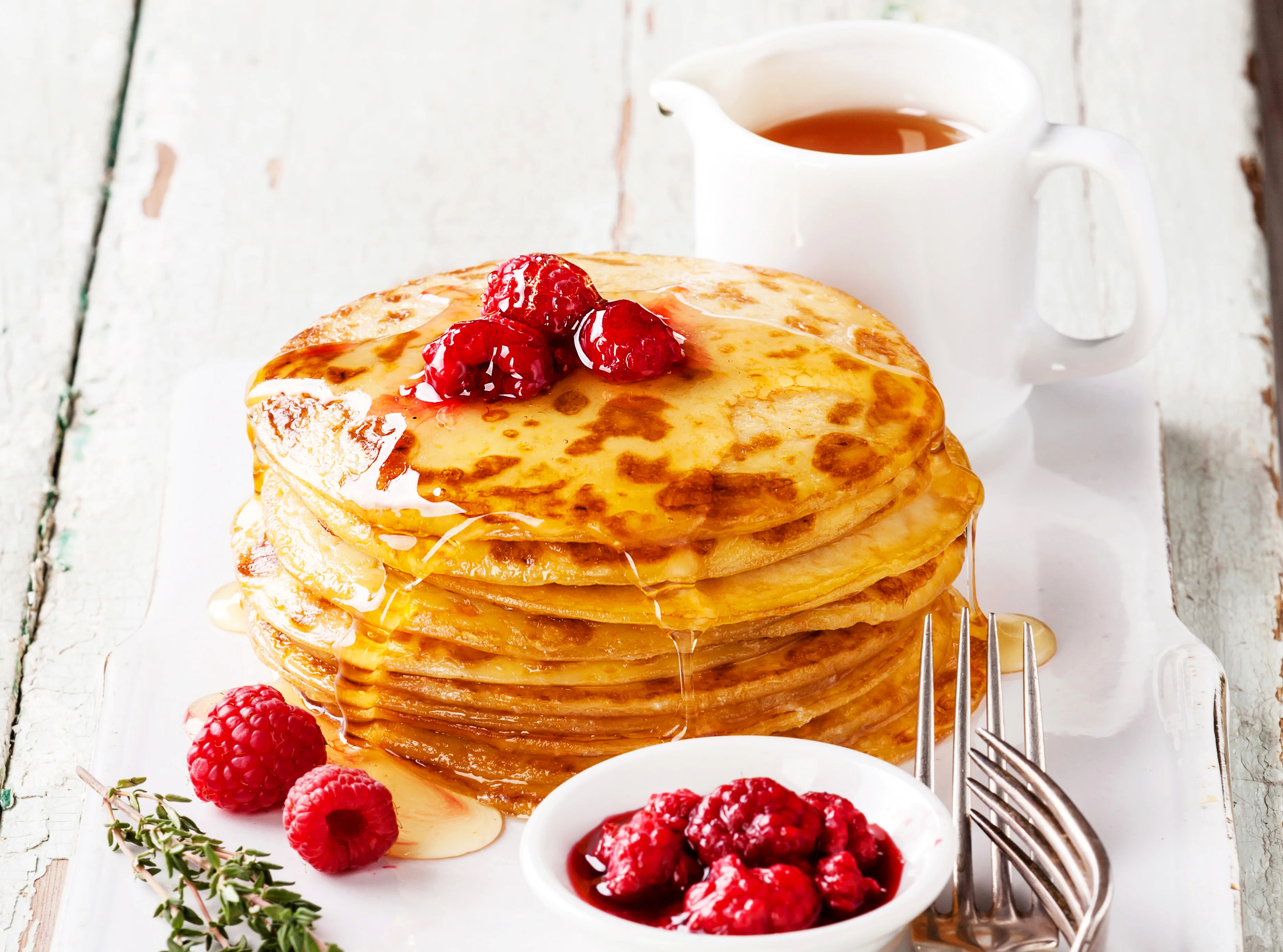 pancake-raspberry-jam-tea.webp