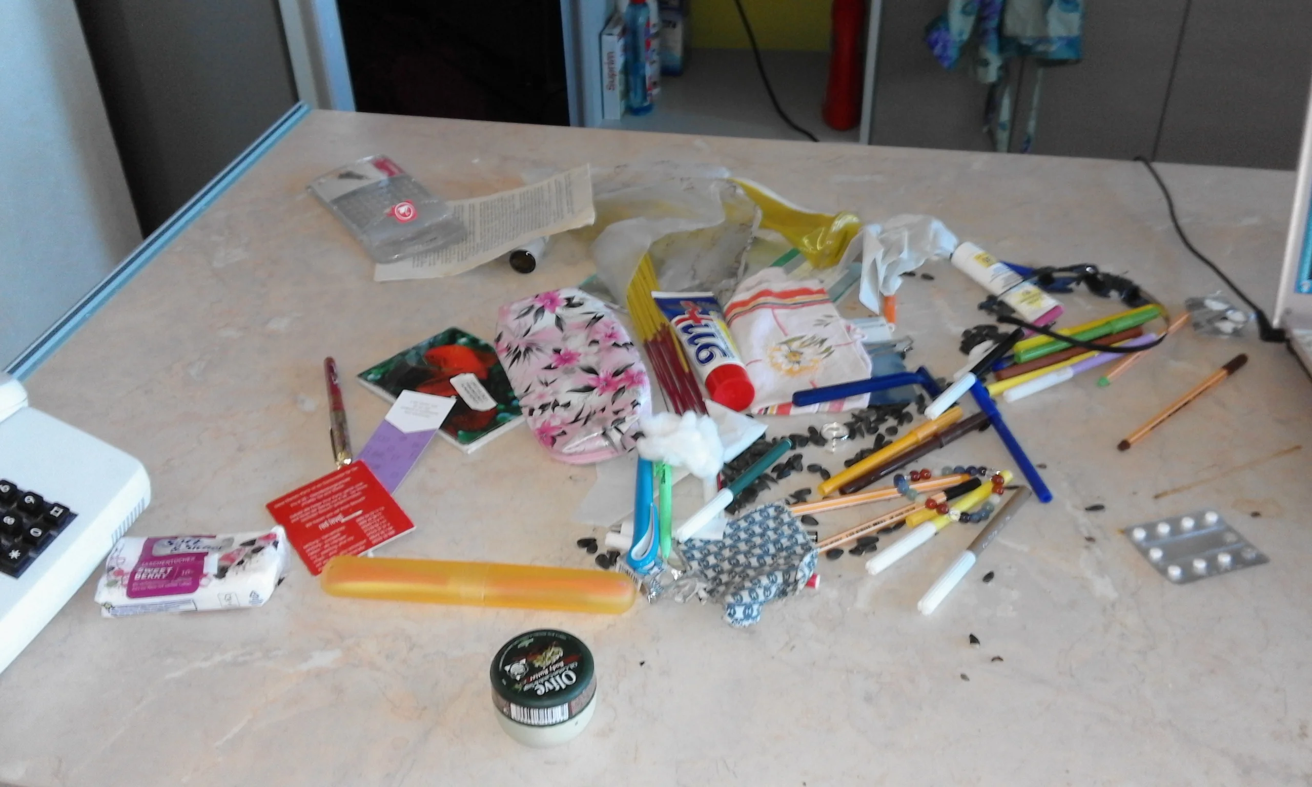 папка черный телефон 056.webp