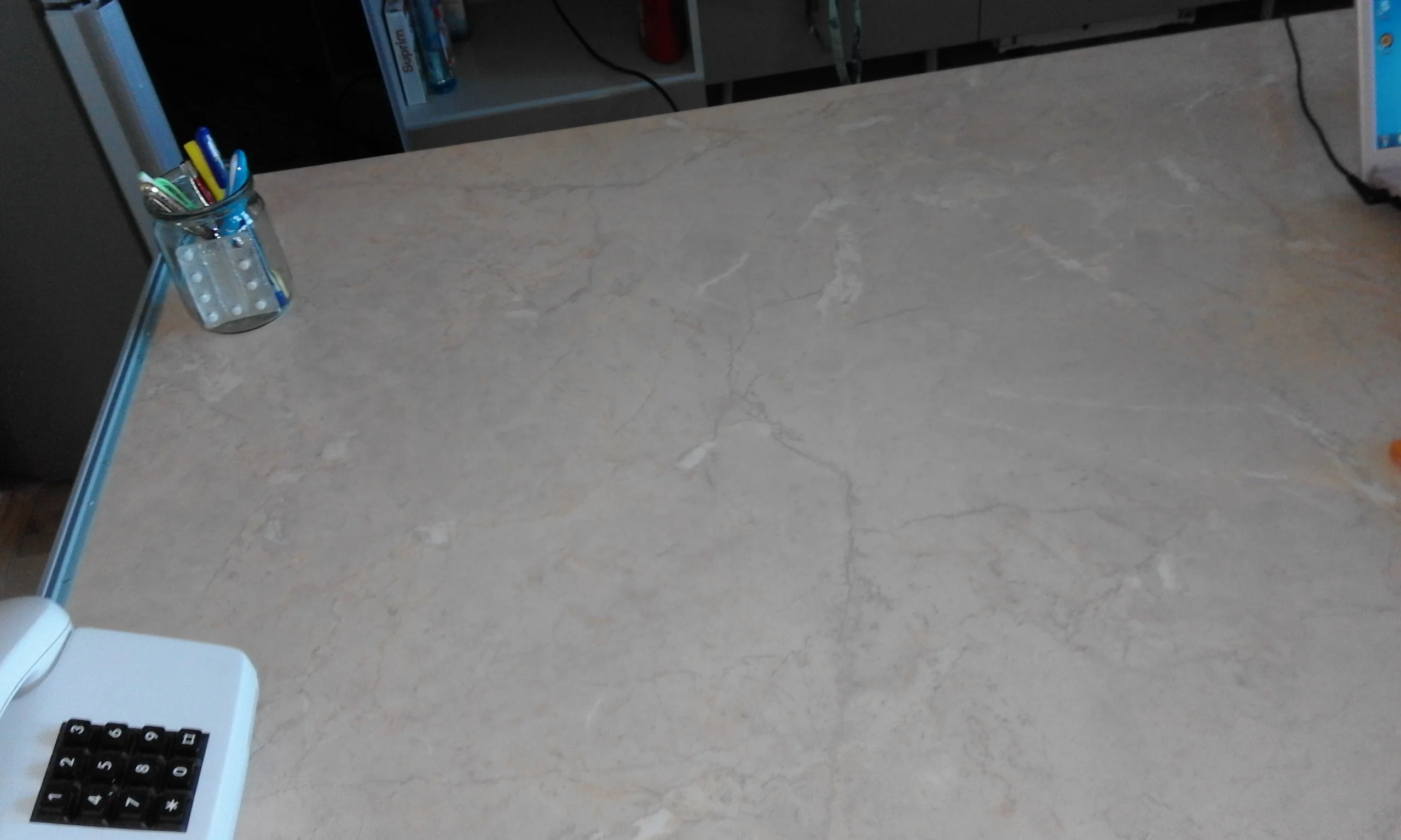 папка черный телефон 057.webp