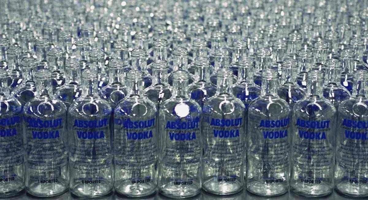 pernod-ricard-absolut-vodka_8.webp