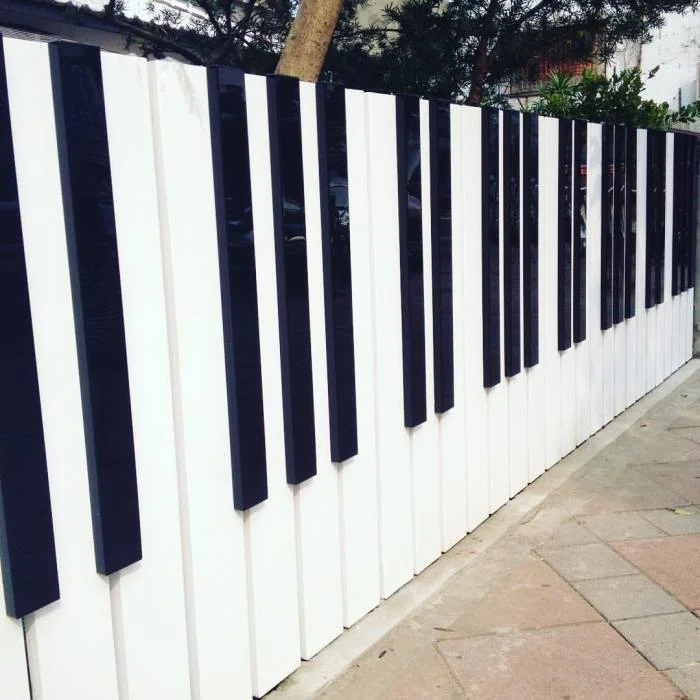 piano-fence-2.webp