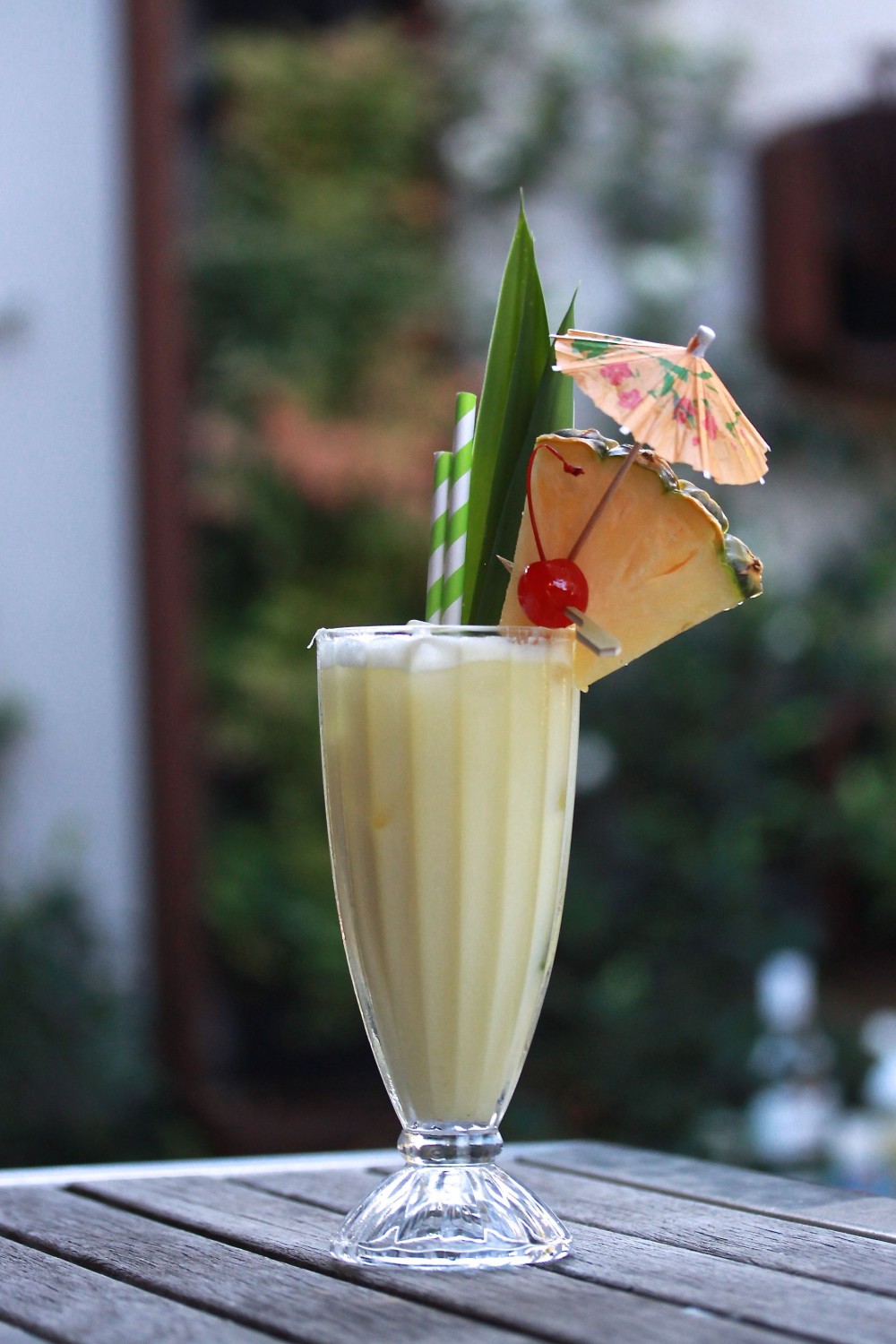 pina-colada-cocktail-e1451094607420.jpg