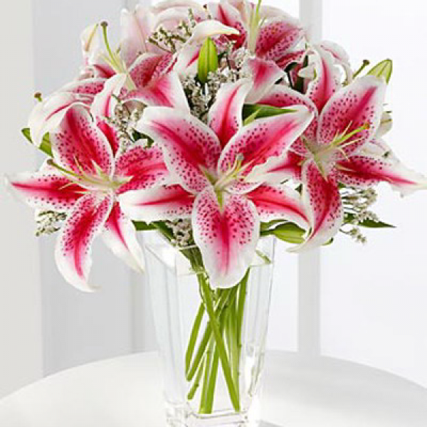 Pink Lily Bouquet 2-600x600.png