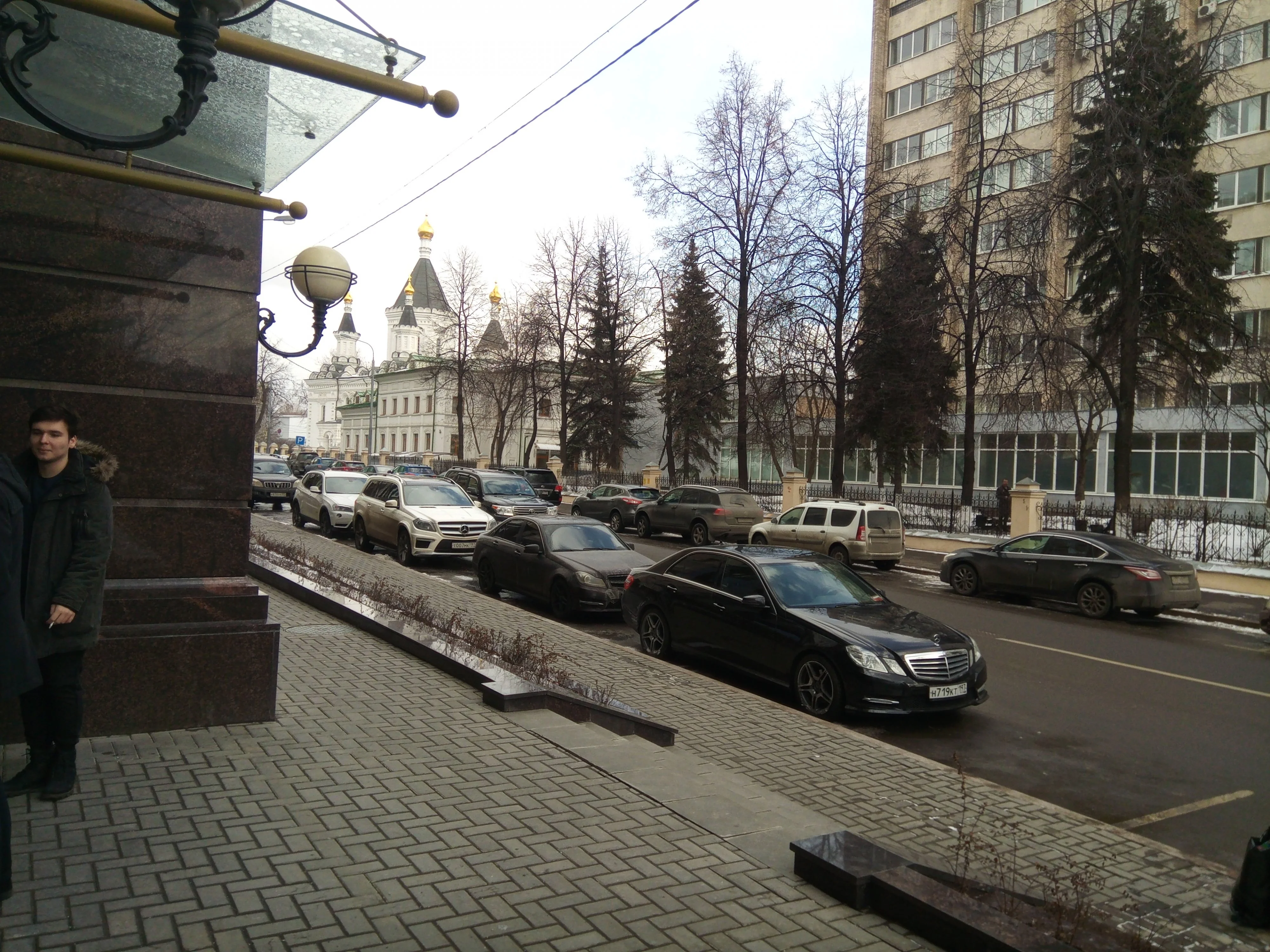 по граблям.webp