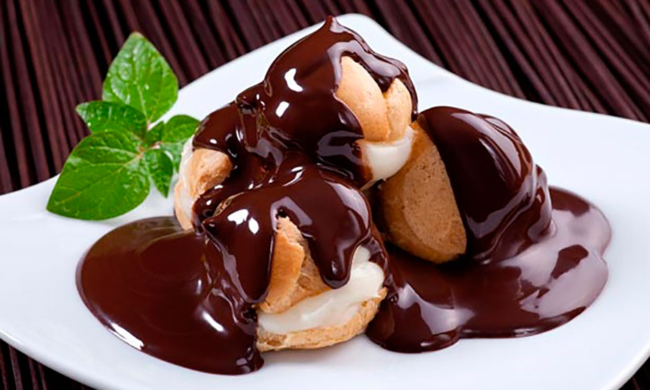 profiteroles-charda.jpg