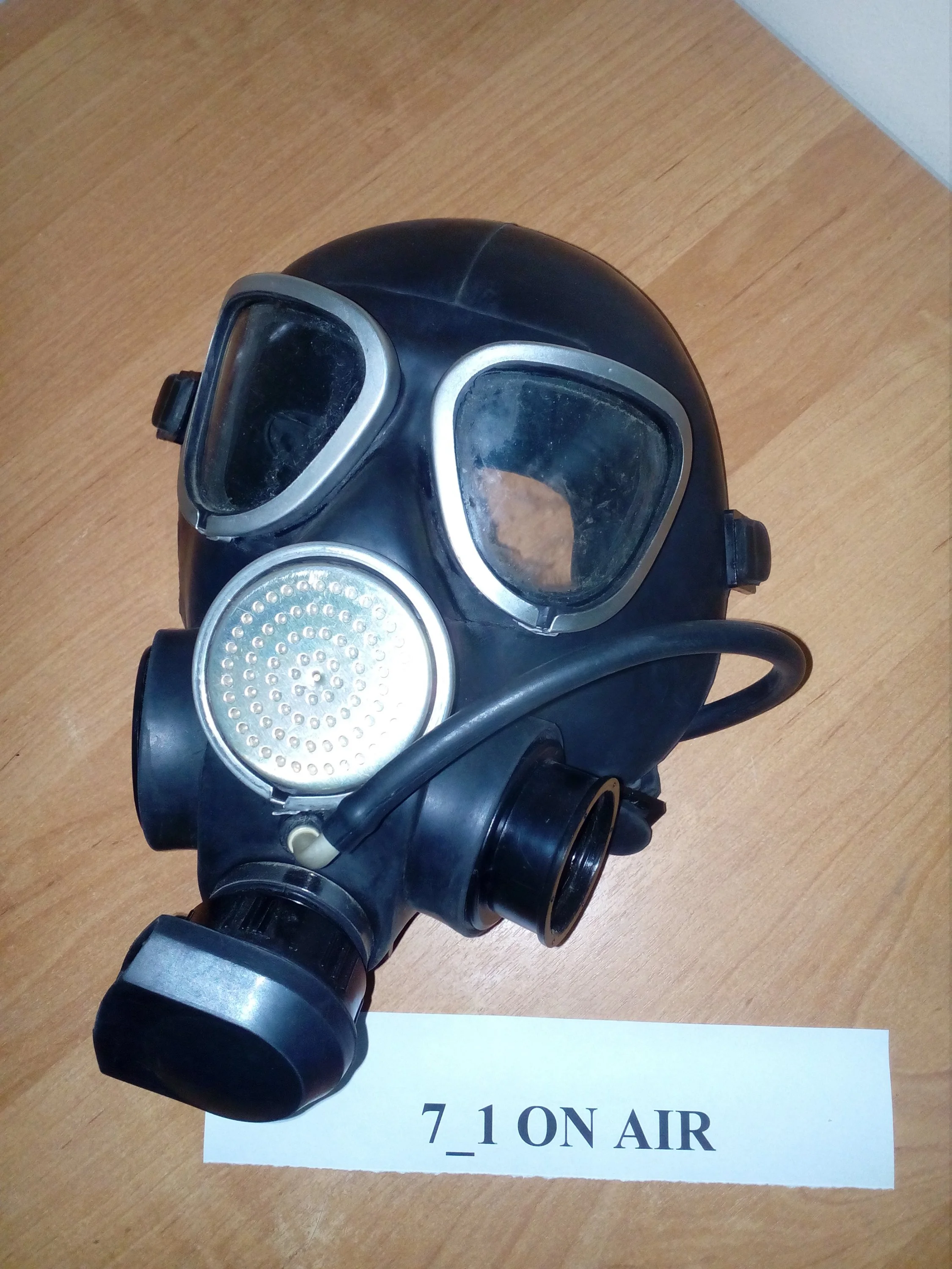 Противогаз 1.webp