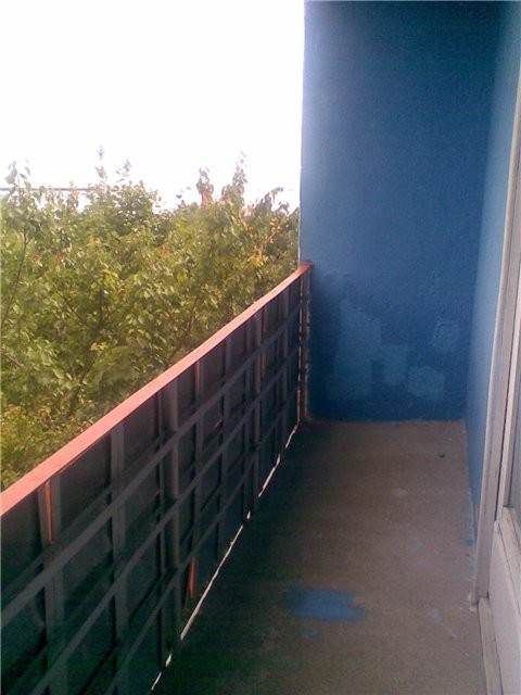 pustoy-balkon1.jpg