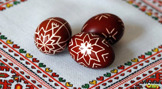 Роспись пасхальных яиц воском - писанки.webp