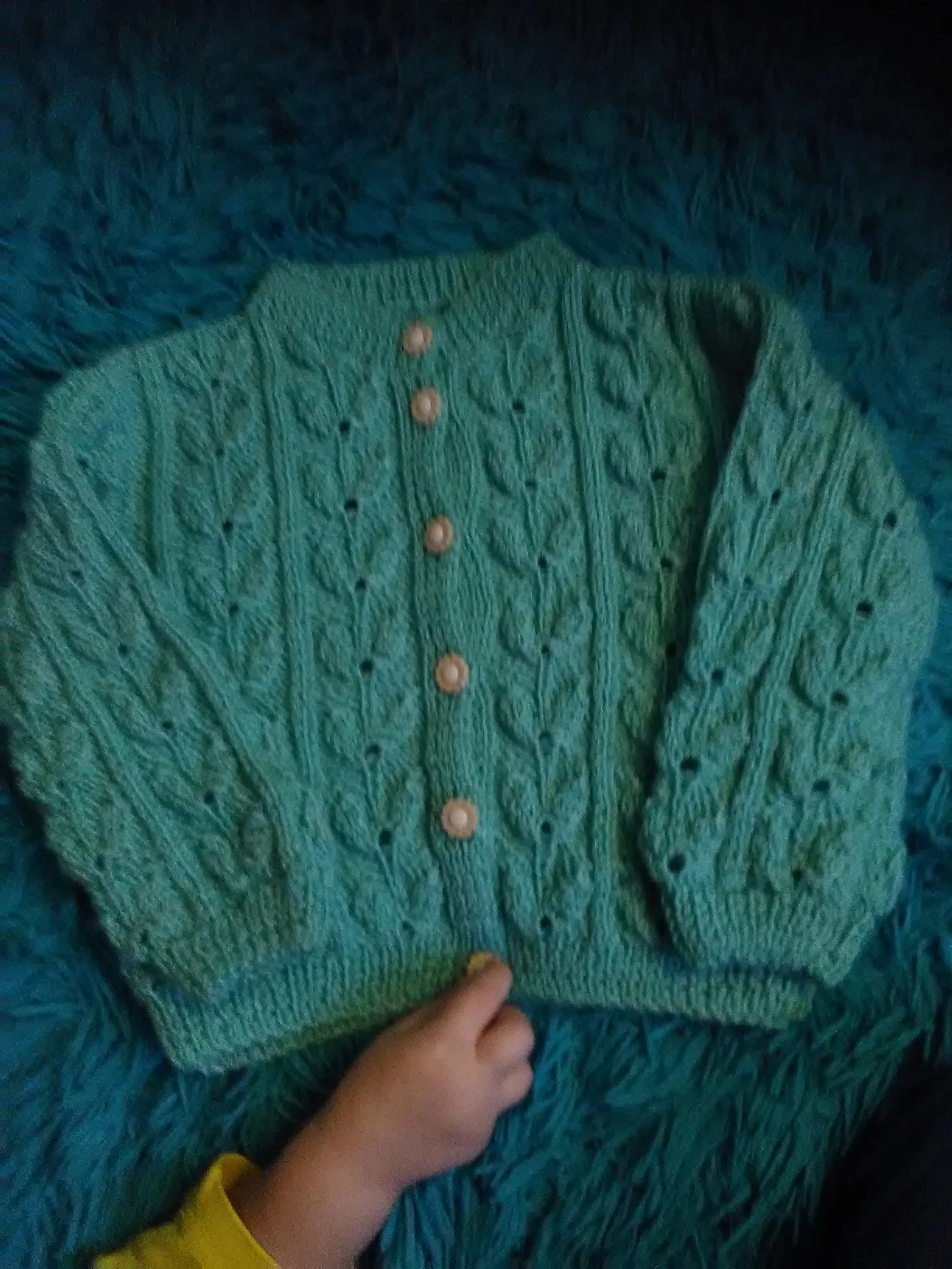 рукоделие кофта.webp