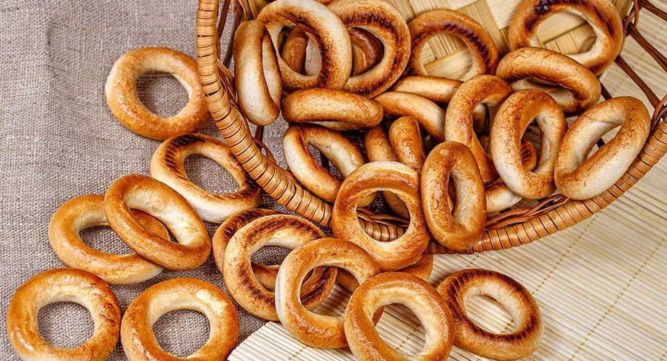 russian-sushki-baranki-and-bubliki-01.webp