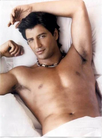 SAKIS-Rouvas.webp