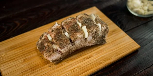 сало с чесноком.webp