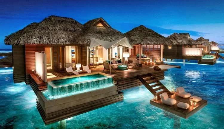 sandals-resorts-bungalo-na-vode-v-karibskom-more-1-750x433.webp