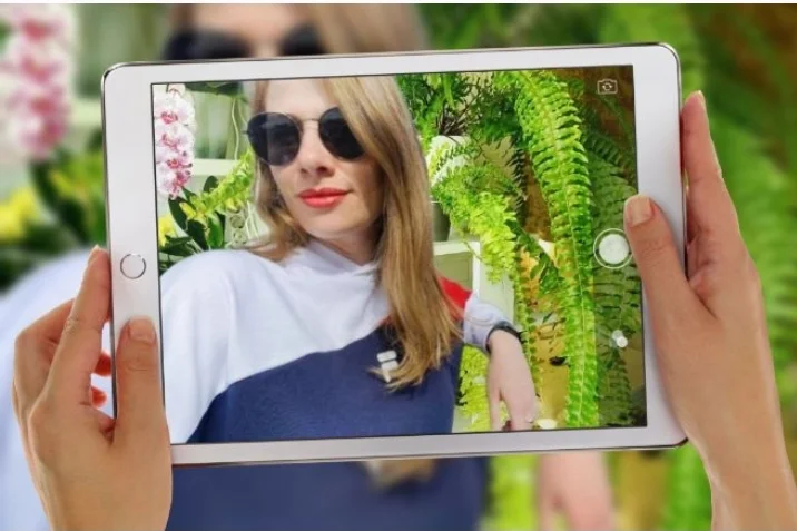 Screenshot_20230402-112206_Photo Lab.webp