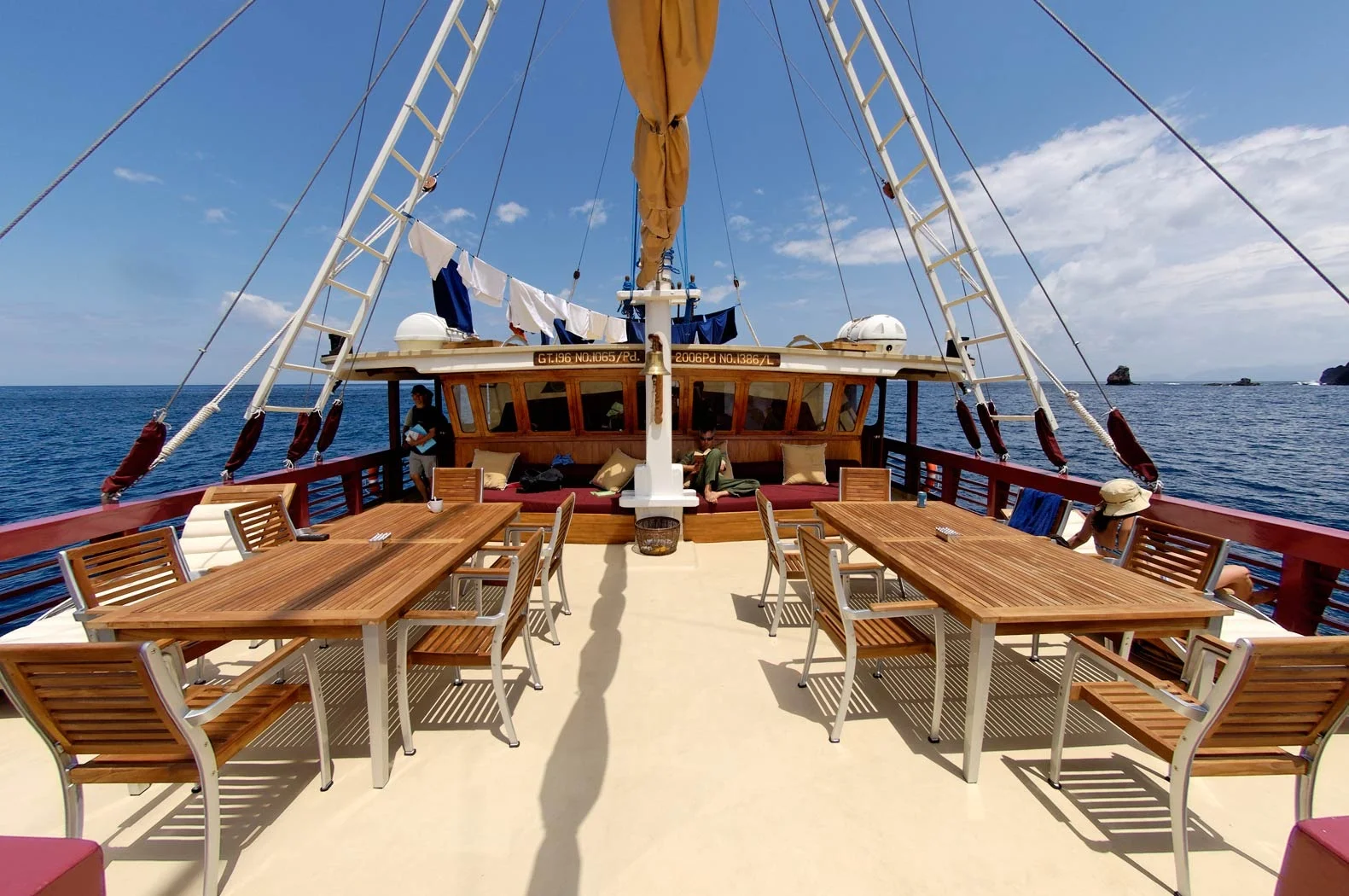 Seven Seas Upper Deck.webp
