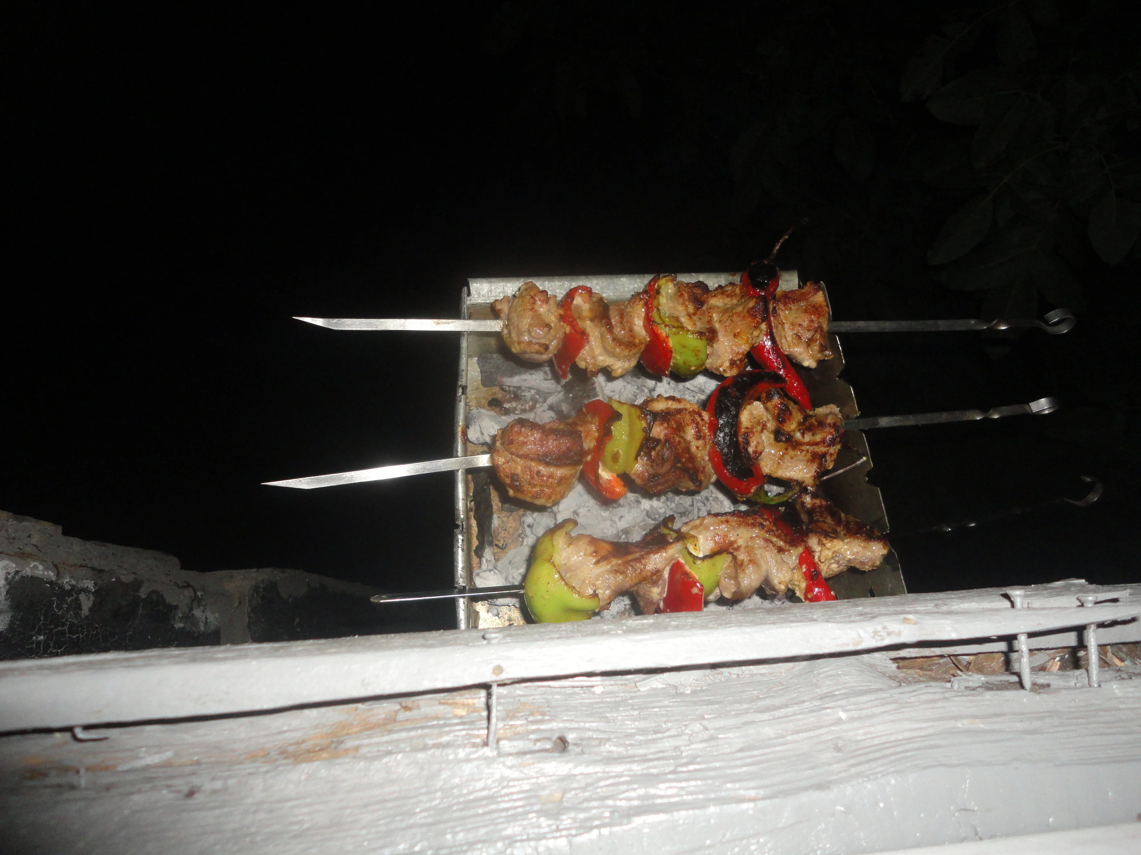 Шашлычки на балконе 2018.webp