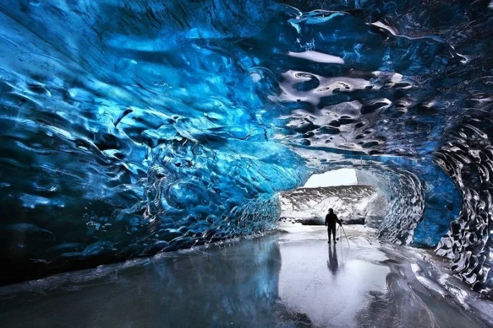 Skaftafell-ice-cave-1.webp