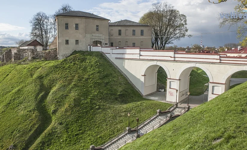 Старый замок.webp