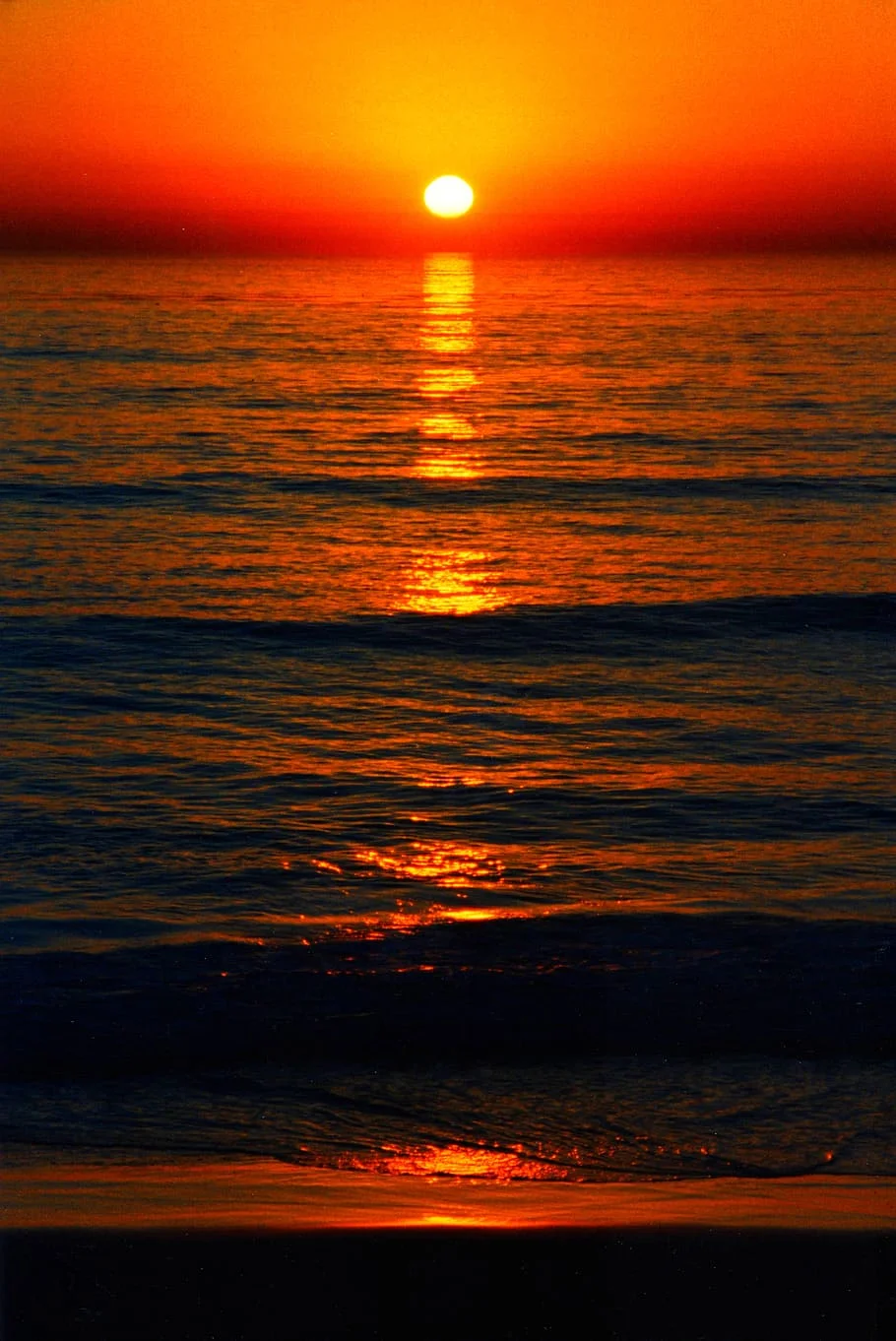 sunset-glow-red-orange.webp