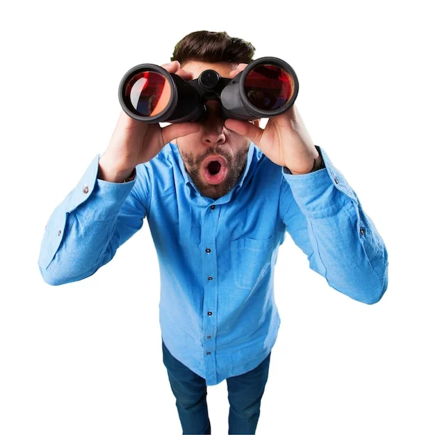 suprised-man-with-binoculars_1149-1721.webp