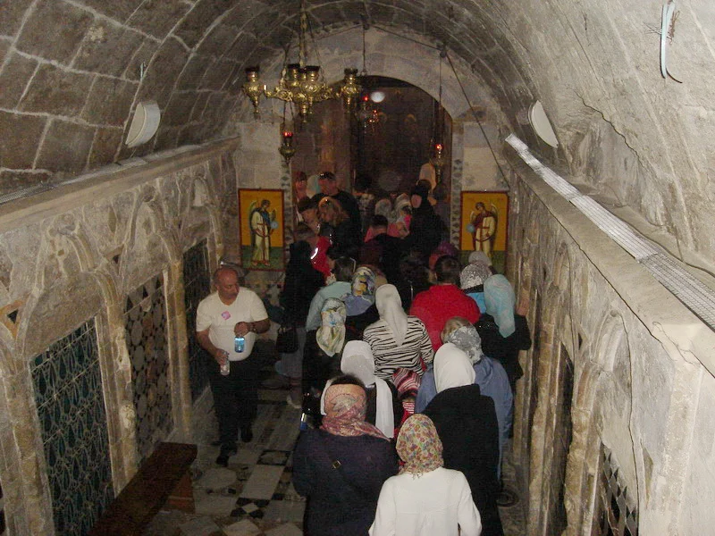 святой источник 3.webp