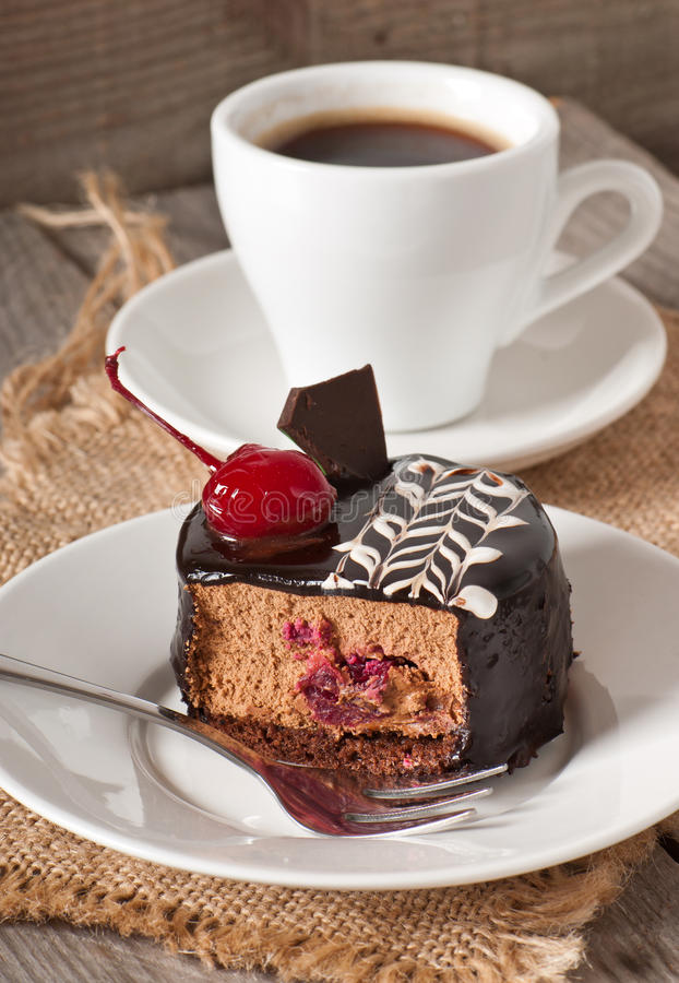 sweet-dessert-cup-coffee-29561076.jpg