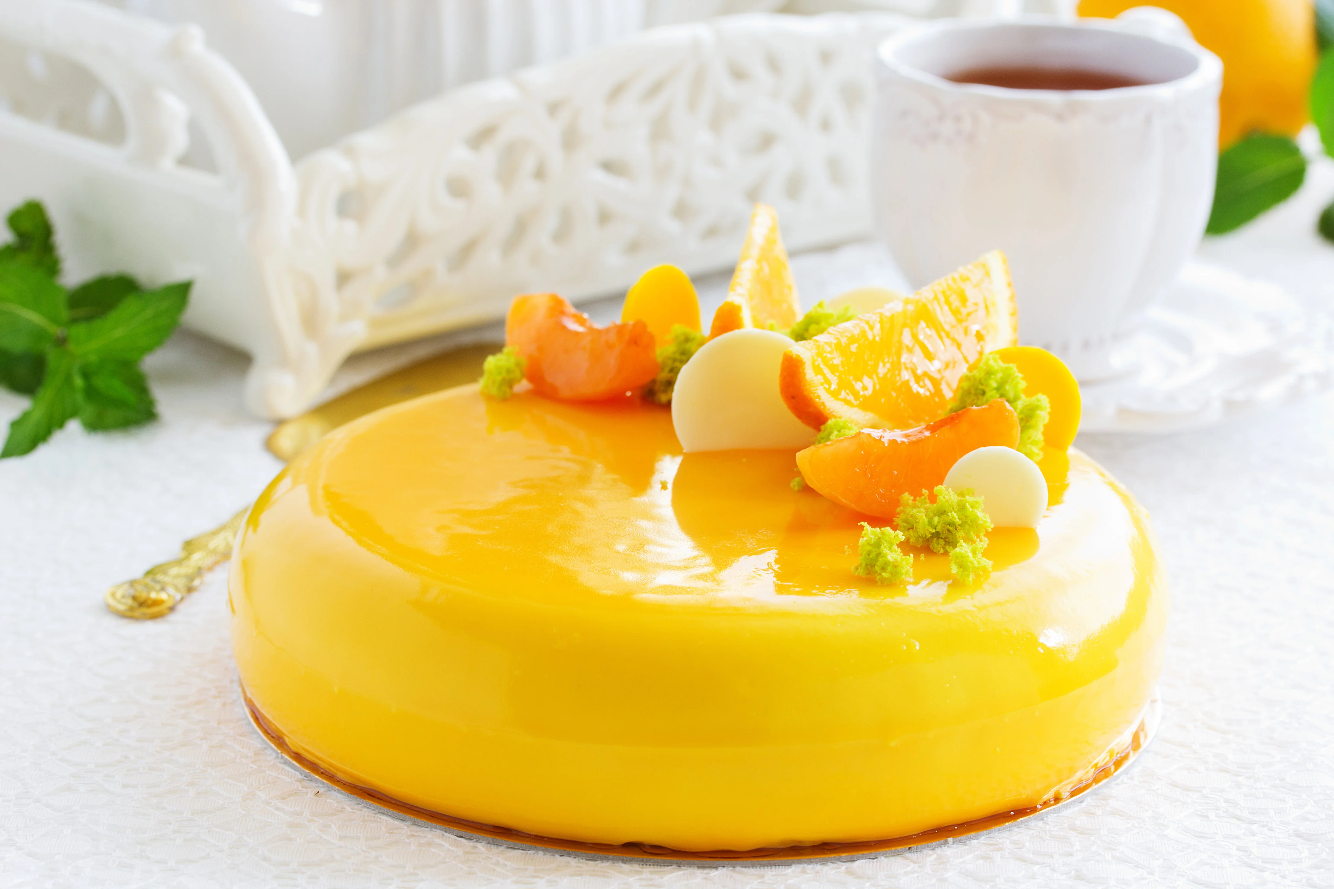 Sweets_Cakes_Fruit_Design_Yellow_517650_5184x3456.webp