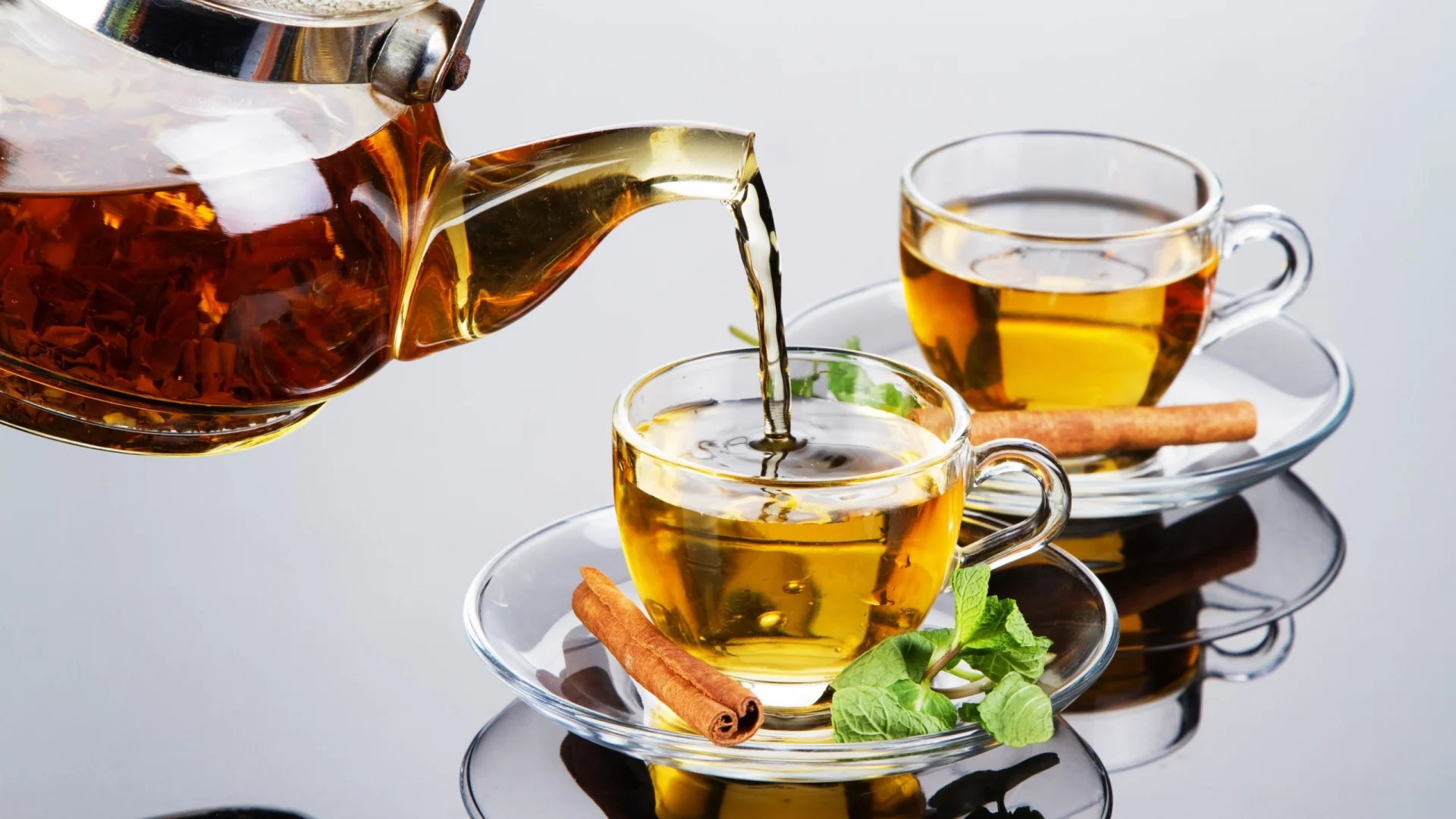 tea-canella-mint-teapot.webp