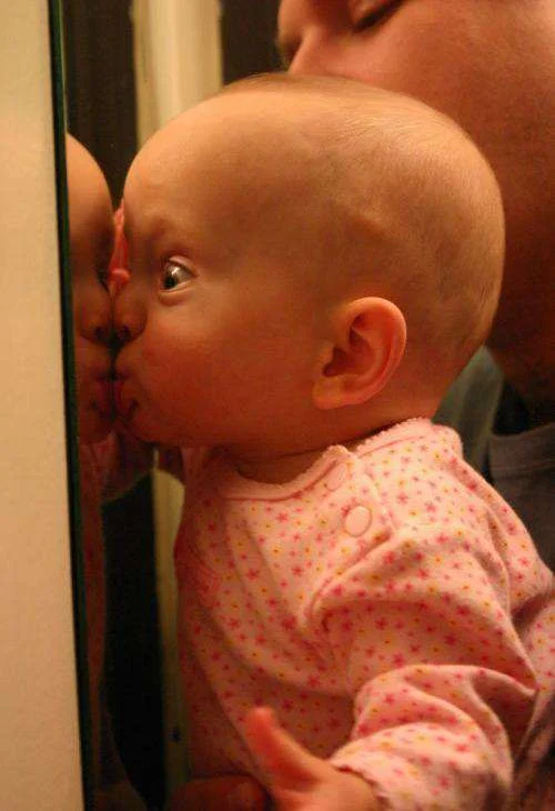 Thats-not-Me-so-I-am-going-to-kiss-myself-in-the-mirror..webp