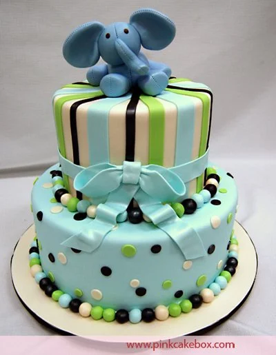 торт со слоненком.webp