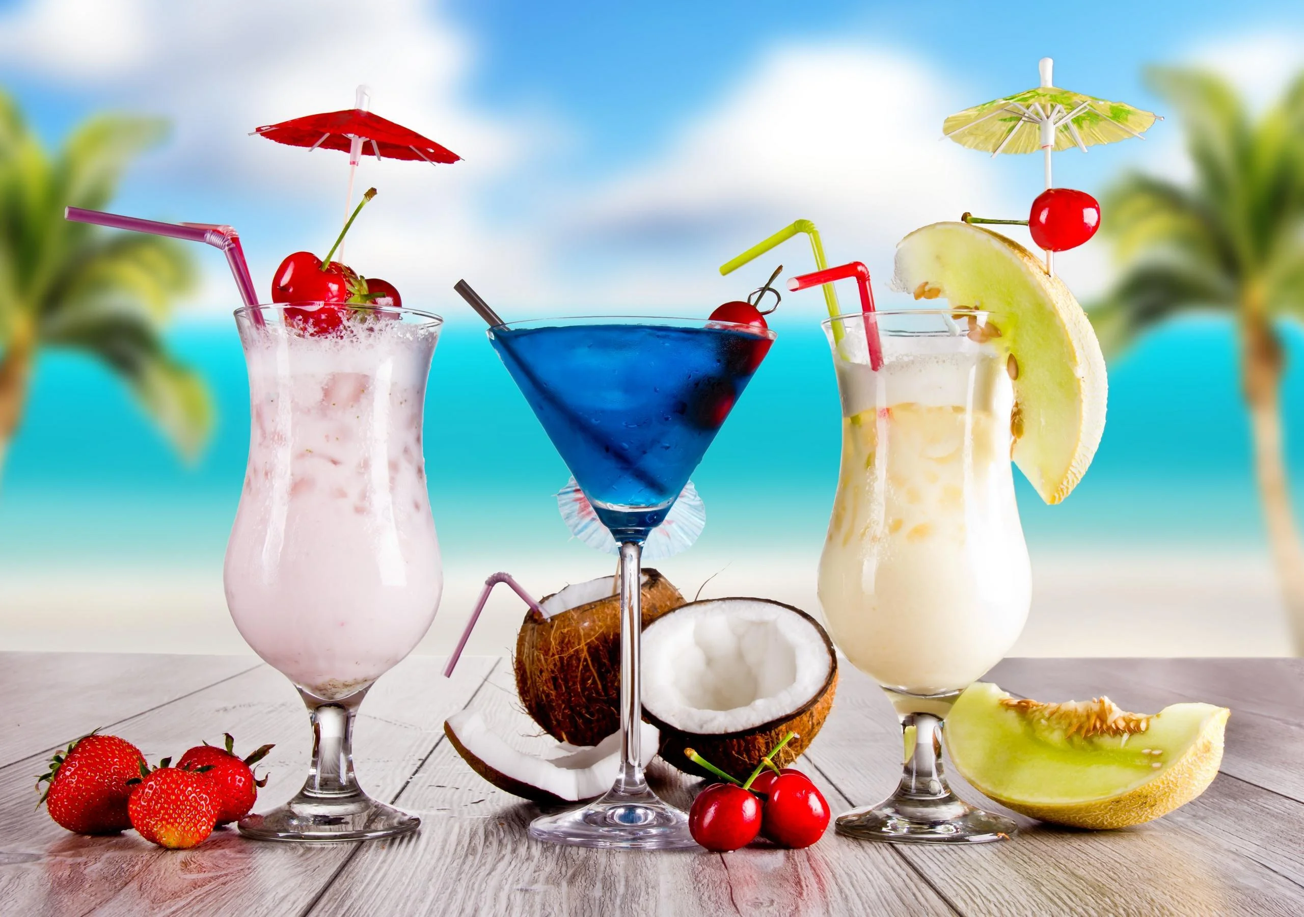 tropical-cocktails.webp