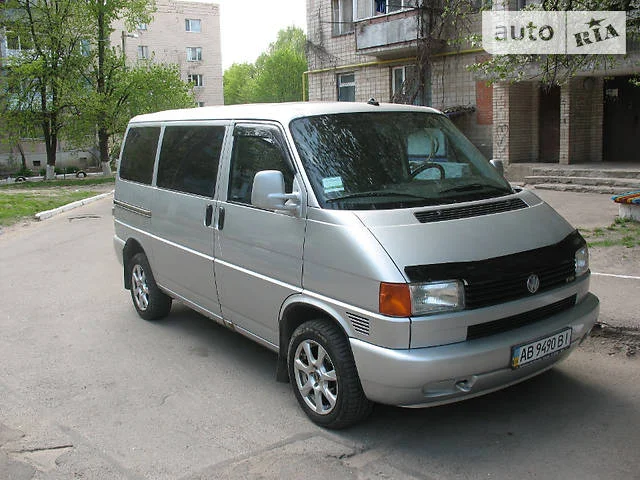 volkswagen_t4-transporter-pass__79416103f.webp