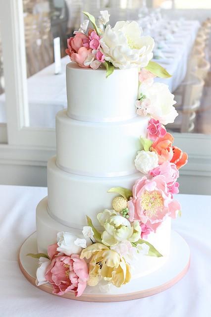 wedding-cakes.jpg