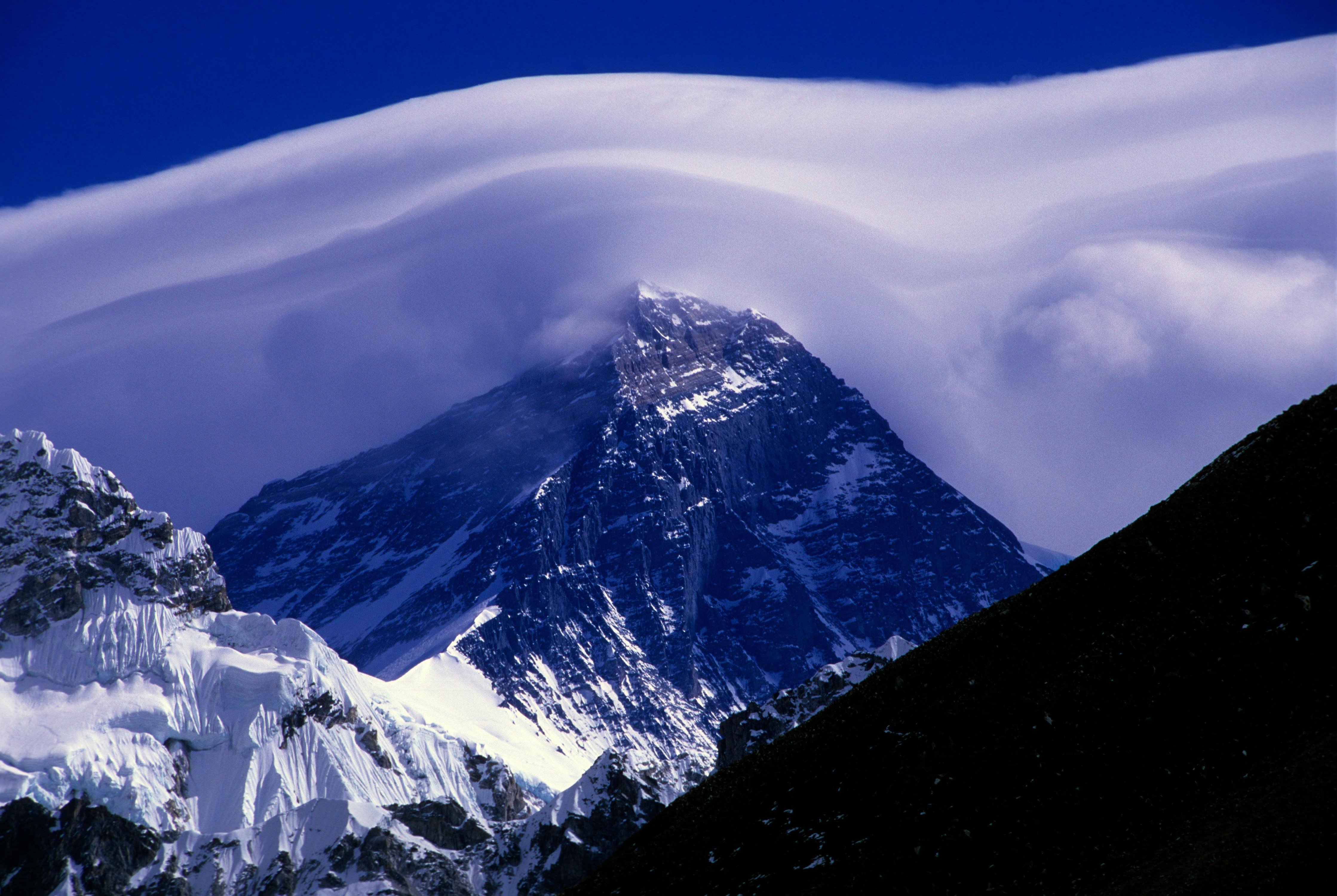 wind-on-mount-everest.jpg