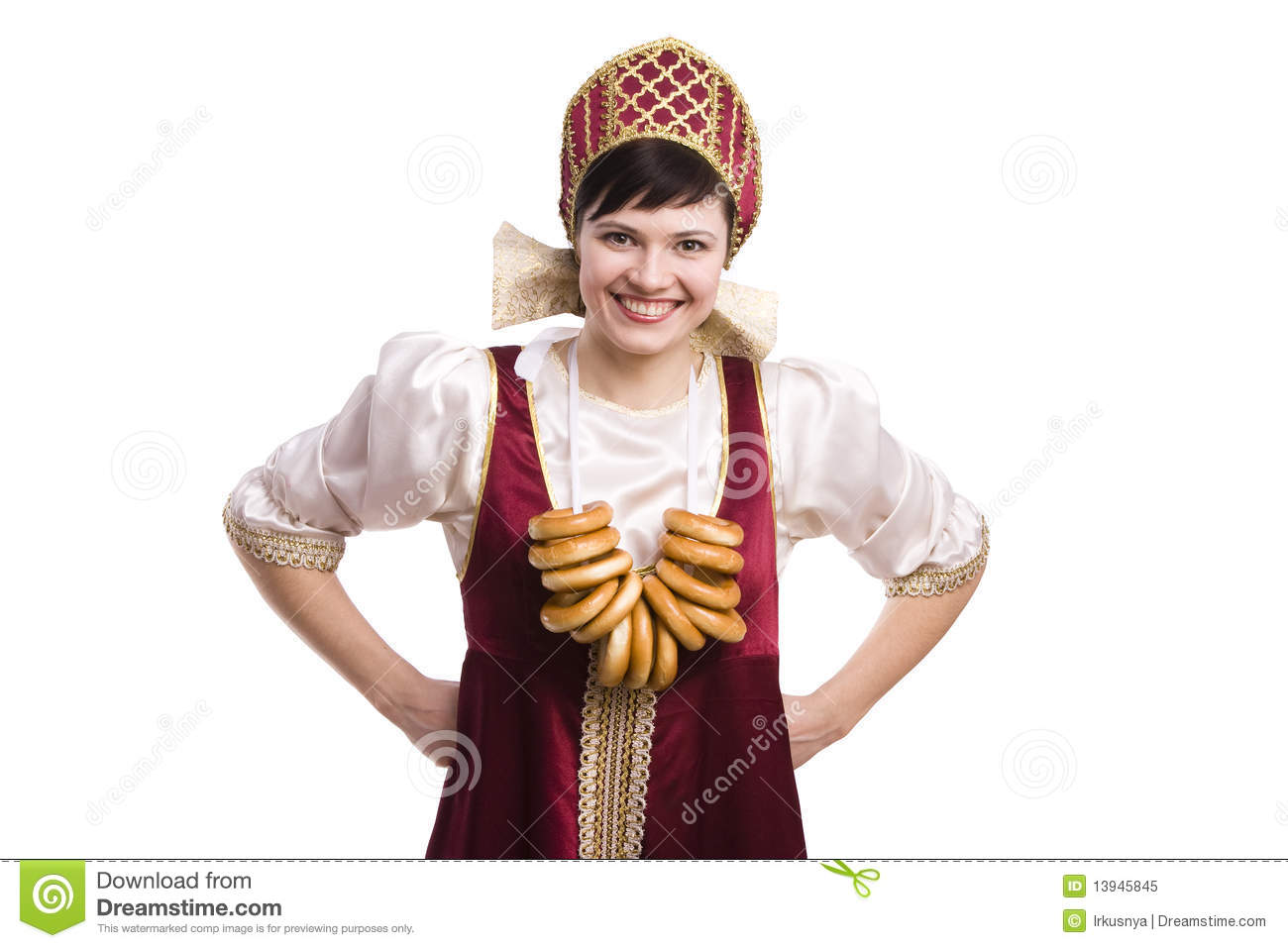 woman-russian-costume-bread-ring-13945845.jpg