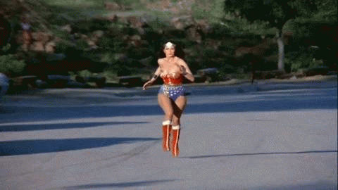 ww lynda-carter-bouncing-o.gif