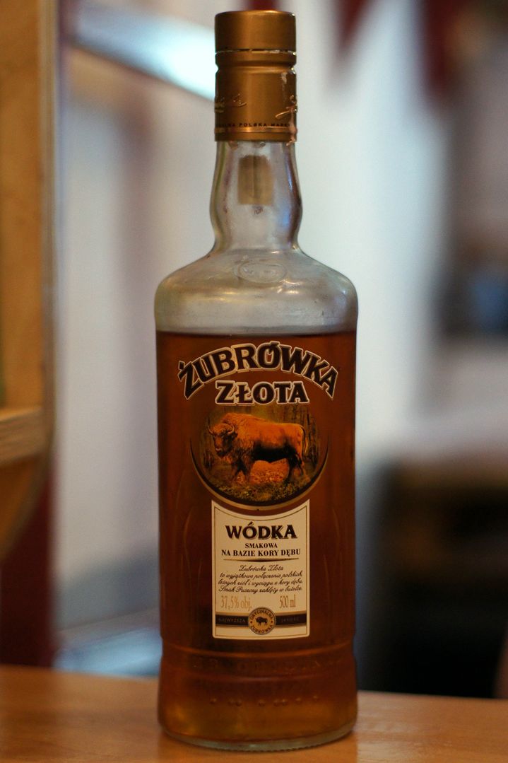 Zubrowka-zlota-Desktop-Resolution.jpg