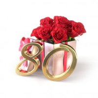 depositphotos_162034592-stock-photo-birthday-concept-with-red-roses.jpg