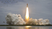 STS_135_Launch_16_9_xl.jpg