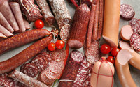 Meat_products_Sausage_Vienna_sausage_Tomatoes_544169_3840x2400.jpg