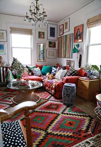 Boho-chic-layered-rugs.jpg