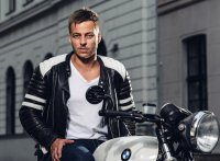 tomwlaschiha[1].jpg