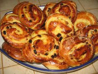 brioches-aux-raisins-secs.jpg