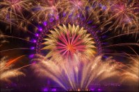 The-most-beautiful-new-years-fireworks-09.jpg