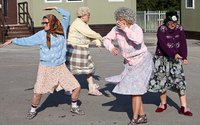 dancing-grannies-2-1.jpg