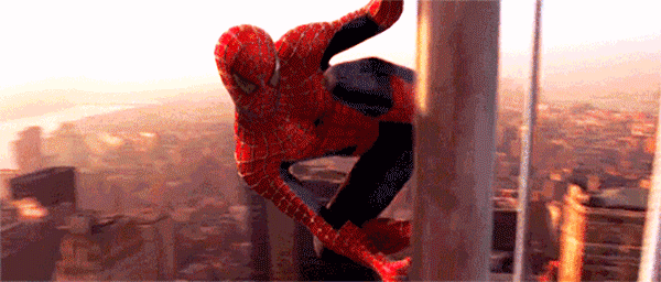 Spider man gif. Человек паук 2002 укус паука. Человек паук 2002 танцует. Человек паук гиф. Гифка из человека паука
