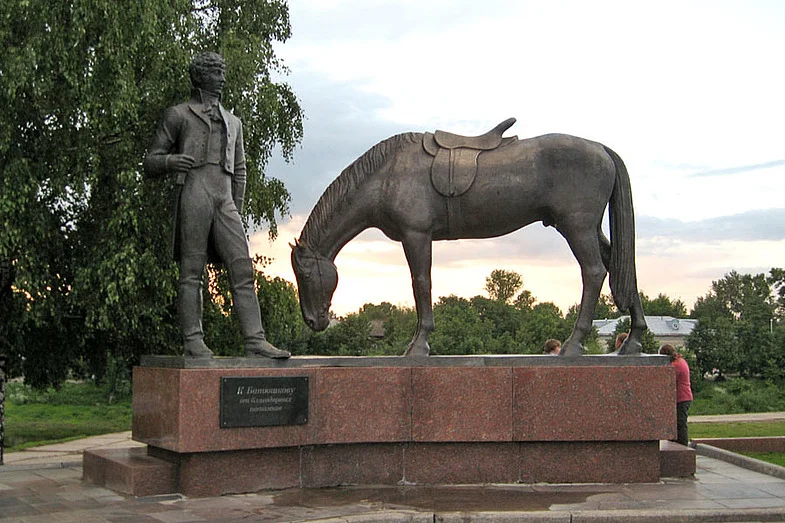 Памятник лошади пржевальского в санкт петербурге
