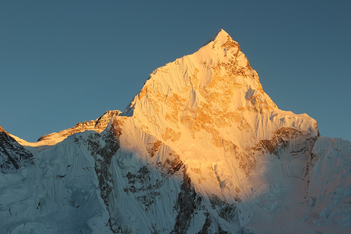 Высота самой большой горы в мире