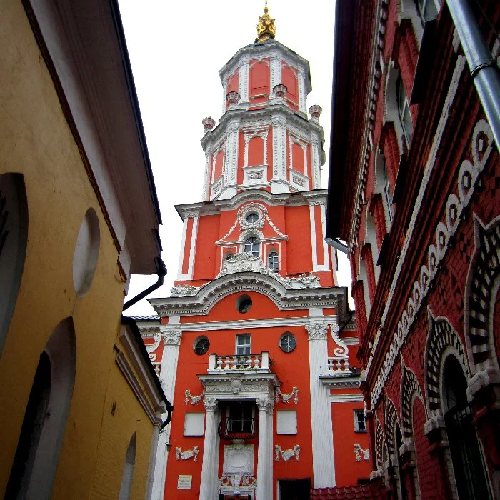 Меньшикова башня москва