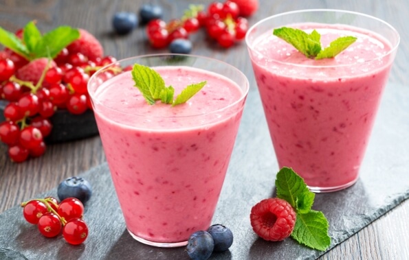 blueberry-raspberry-cocktail.jpg